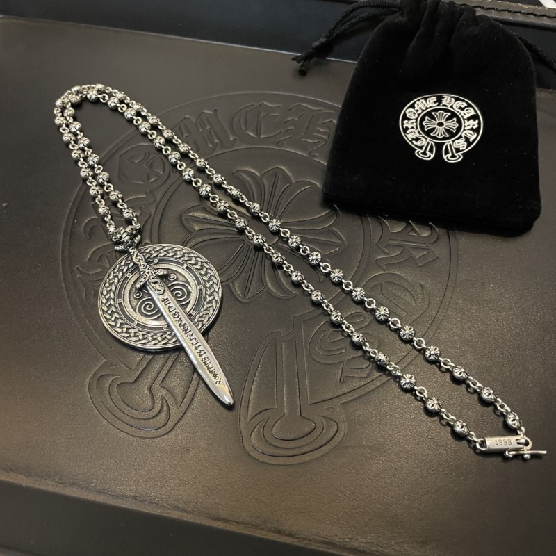Ch**me He**ts necklaces